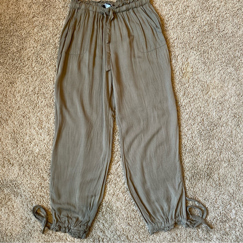 Lulus Sebastian Drawstring Joggers Women’s Medium Green Tie Hem Pockets Casual